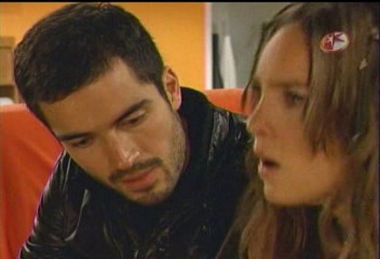 BelindaPhotosCom_Capturas_Camaleones_Capitulo_6_(290)