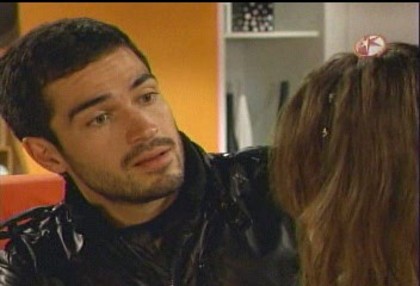 BelindaPhotosCom_Capturas_Camaleones_Capitulo_6_(294)