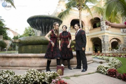 normal_BelindaPhotosCom_Cap_15_(7)