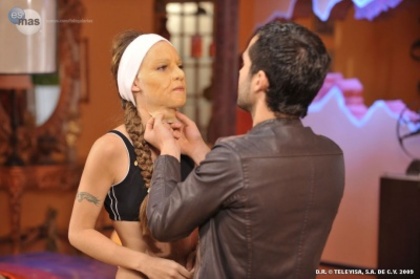 normal_BelindaPhotosCom_Promo_Stills_Belinda_Caracterizada_(4)