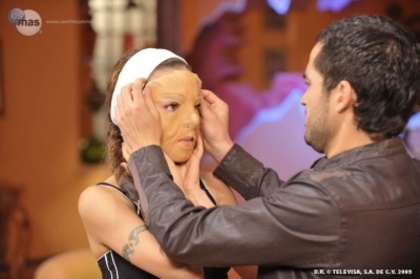 normal_BelindaPhotosCom_Promo_Stills_Belinda_Caracterizada_(5)