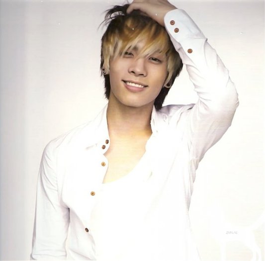 SHINee_Kim_Jonghyun4 - jonghyun