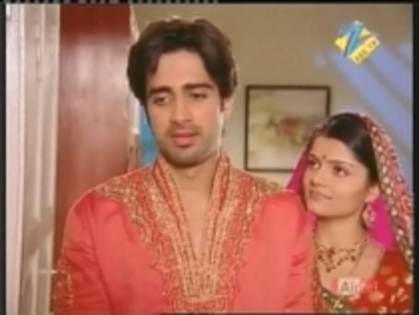 12652654_KZJNMRVBI - choti bahu