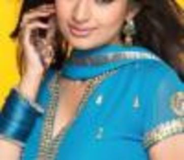 12423_divyanka_big_tn