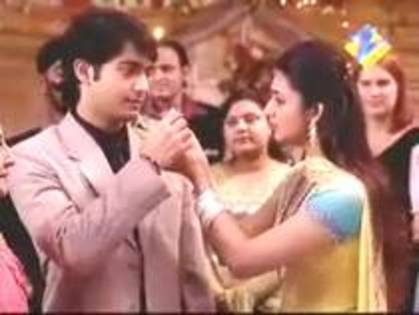 CAMUAYOJKQMFRZIXUJT - ata pentru tot deauna