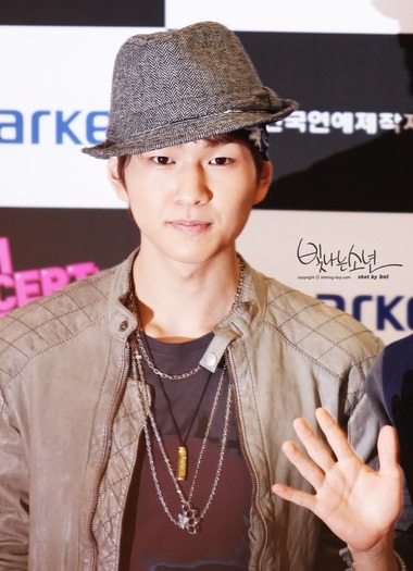 onew_shinee