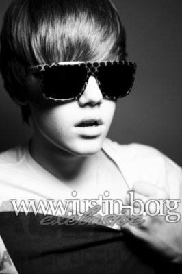 ~~ JusStiN BieEbEr ~~ - o_JuStiN phOtOshOoT 34_o