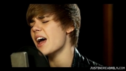 normal_Justin-Bieber-Never-Say-Never-ft-Jaden-Smith%5Bwww_savevid_com%5D_mp4_000043708 - 0_0 Justin Bieber - Never Say Never 0_0
