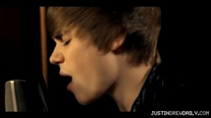 normal_Justin-Bieber-Never-Say-Never-ft-Jaden-Smith%5Bwww_savevid_com%5D_mp4_000048083 - 0_0 Justin Bieber - Never Say Never 0_0