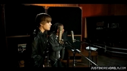 normal_Justin-Bieber-Never-Say-Never-ft-Jaden-Smith%5Bwww_savevid_com%5D_mp4_000074333_-_Copy - 0_0 Justin Bieber - Never Say Never 0_0