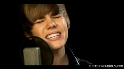 normal_Justin-Bieber-Never-Say-Never-ft-Jaden-Smith%5Bwww_savevid_com%5D_mp4_000102458