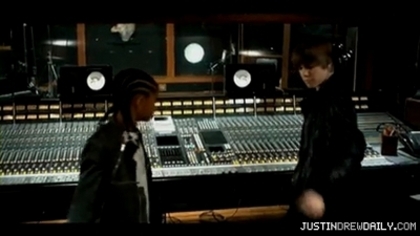 normal_Justin-Bieber-Never-Say-Never-ft-Jaden-Smith%5Bwww_savevid_com%5D_mp4_000154166 - 0_0 Justin Bieber - Never Say Never 0_0