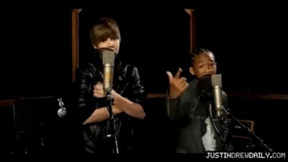 normal_Justin-Bieber-Never-Say-Never-ft-Jaden-Smith%5Bwww_savevid_com%5D_mp4_000156875 - 0_0 Justin Bieber - Never Say Never 0_0