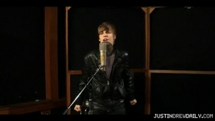 normal_Justin-Bieber-Never-Say-Never-ft-Jaden-Smith%5Bwww_savevid_com%5D_mp4_000175708 - 0_0 Justin Bieber - Never Say Never 0_0