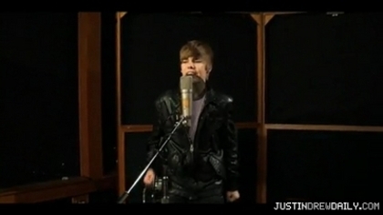 normal_Justin-Bieber-Never-Say-Never-ft-Jaden-Smith%5Bwww_savevid_com%5D_mp4_000175958 - 0_0 Justin Bieber - Never Say Never 0_0
