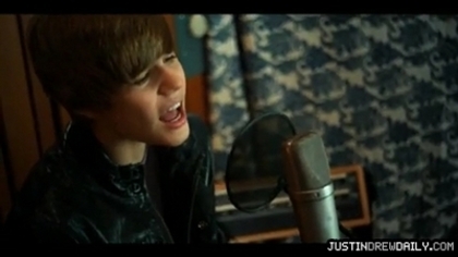normal_Justin-Bieber-Never-Say-Never-ft-Jaden-Smith%5Bwww_savevid_com%5D_mp4_000177541 - 0_0 Justin Bieber - Never Say Never 0_0