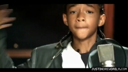 normal_Justin-Bieber-Never-Say-Never-ft-Jaden-Smith%5Bwww_savevid_com%5D_mp4_000178541 - 0_0 Justin Bieber - Never Say Never 0_0