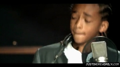 normal_Justin-Bieber-Never-Say-Never-ft-Jaden-Smith%5Bwww_savevid_com%5D_mp4_000178708 - 0_0 Justin Bieber - Never Say Never 0_0