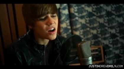 normal_Justin-Bieber-Never-Say-Never-ft-Jaden-Smith%5Bwww_savevid_com%5D_mp4_000182750 - 0_0 Justin Bieber - Never Say Never 0_0