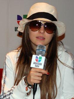 2r4mx4p - Poze Belinda
