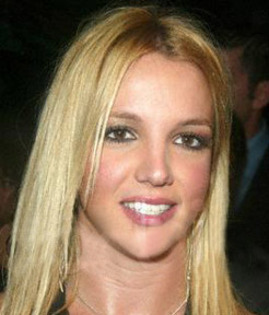 britney_spears_02_nose - britney spears