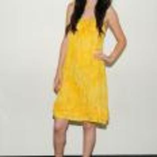 Selena_Gomez_1247633557_0