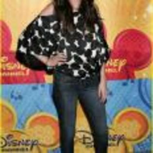 Selena_Gomez_1252598299_0