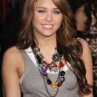 Miley_Cyrus_1241615697_0