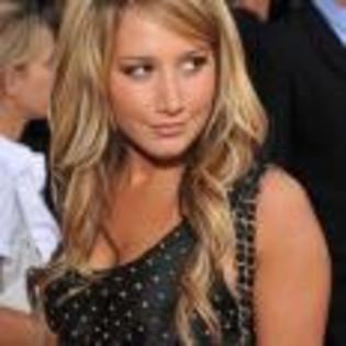 Ashley-Tisdale-1229342402 - xD AsHlEy TiSdAlE