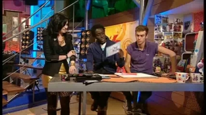 normal_Live_at_Alan_Demi_Lovato_on_Blue_Peter_-_Interview_Part_2_337