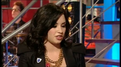 normal_Live_at_Alan_Demi_Lovato_on_Blue_Peter_-_Interview_Part_2_386
