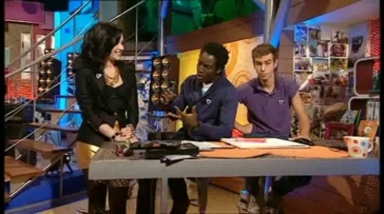 normal_Live_at_Alan_Demi_Lovato_on_Blue_Peter_-_Interview_Part_2_439 - 0-Demi Lovato-0