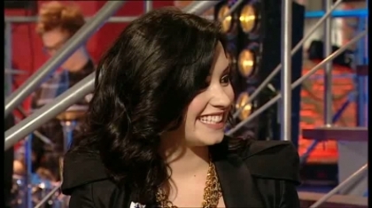 normal_Live_at_Alan_Demi_Lovato_on_Blue_Peter_-_Interview_Part_2_457