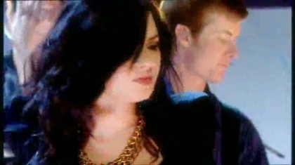 normal_Live_at_Alan_Demi_Lovato_on_Blue_Peter_-_Remember_December_Part_1_347