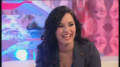 normal_Live_at_Alan_T4-_Demi_Lovato_Interview_-_kissing_Jonas_Brothers__583 - 0-Demi Lovato-0