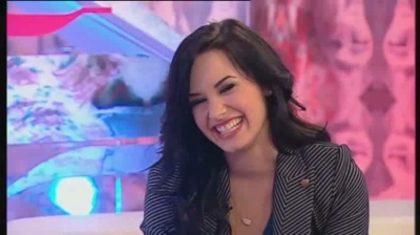 normal_Live_at_Alan_T4-_Demi_Lovato_Interview_-_kissing_Jonas_Brothers__621 - 0-Demi Lovato-0