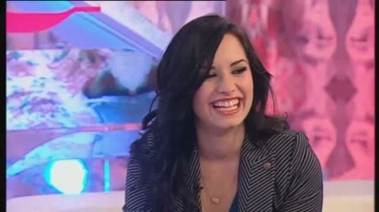 normal_Live_at_Alan_T4-_Demi_Lovato_Interview_-_kissing_Jonas_Brothers__623 - 0-Demi Lovato-0