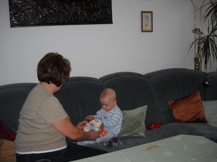 Erzsi si nepotul Anton.....