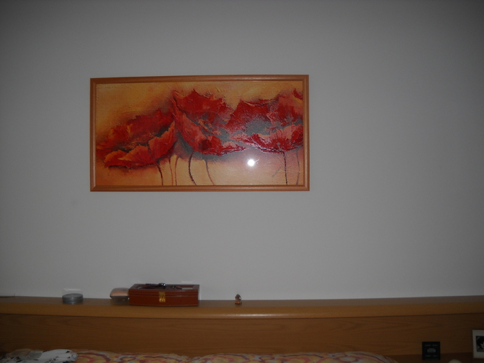 flori de mac in dormitor