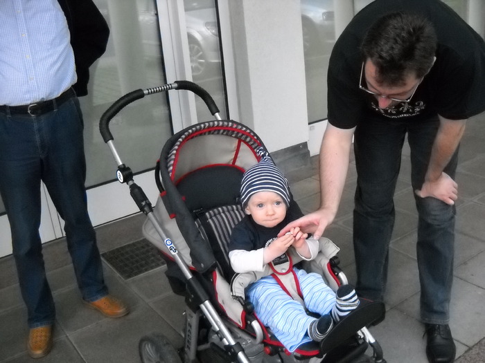 ploaia ne-a alungat la vecini