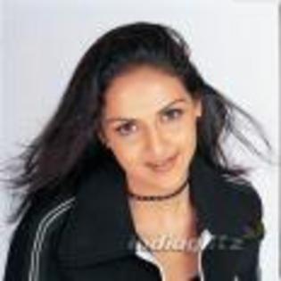 Esha_Deol_1255675881_0