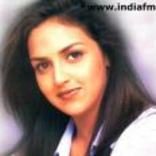 Esha_Deol_1255747837_1