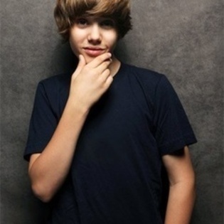 Justin 19 - Poze cu Justin Bieber