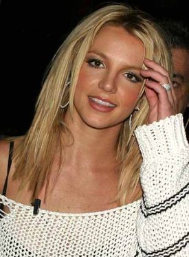 britney-spears-straight-edgy-275