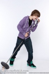 11163998_IFHRUCKHG - justin bieber