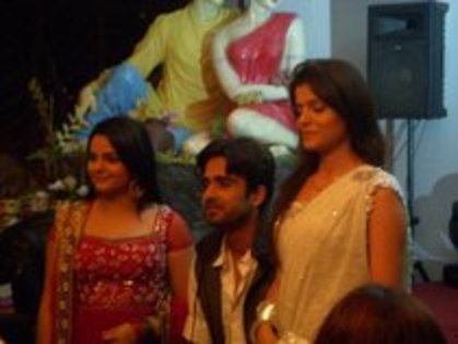 13305392_JPYHXDJOG - choti bahu