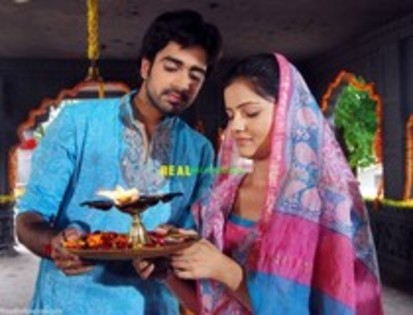 14893437_MMAKZPZBO - choti bahu