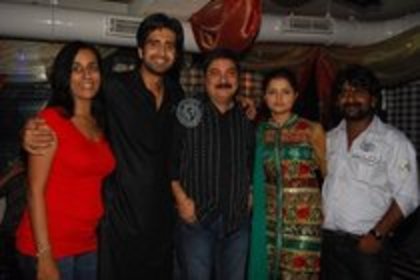 14893456_DCKIBRASE - choti bahu