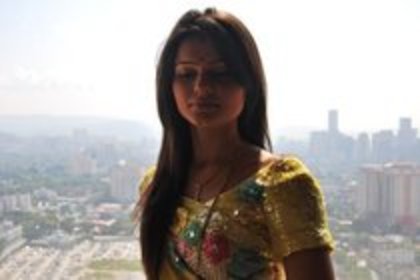 14893750_AAPRDTZMY - choti bahu