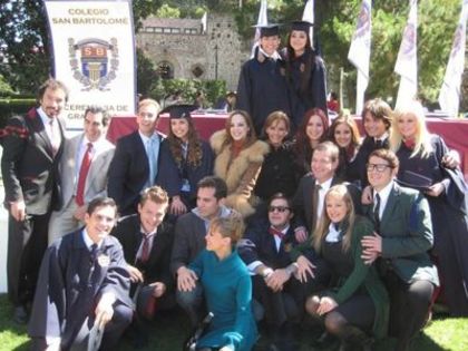 normal_19453_264533063672_199416393672_3373000_1326462_n